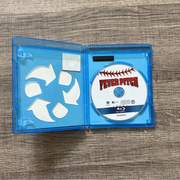 Fever Pitch on Blue-Ray Disc - Picture 2 of 3